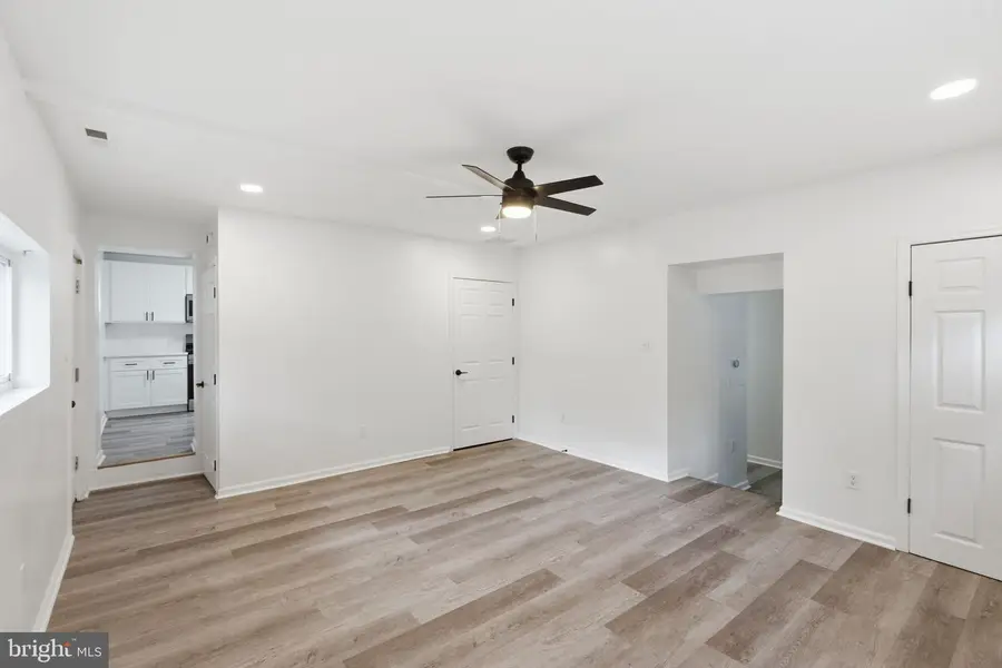 1419 Victory Ave, Williamstown, NJ 08094 - #3