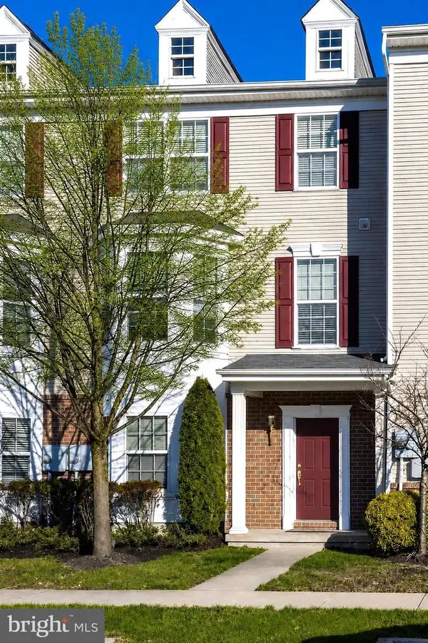 306 Brandywine Dr, WILLIAMSTOWN, NJ 08094