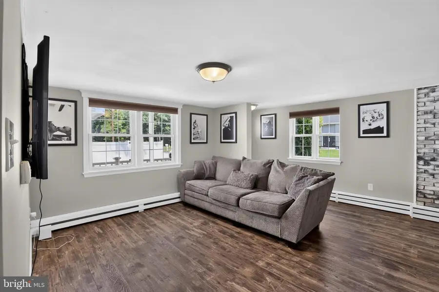 609 Schaeffer, Woodbury, NJ 08096 - #3