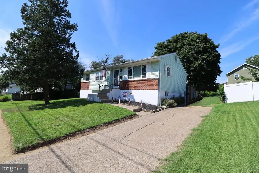 311 Simpson Ave, National Park, NJ 08063 - #2