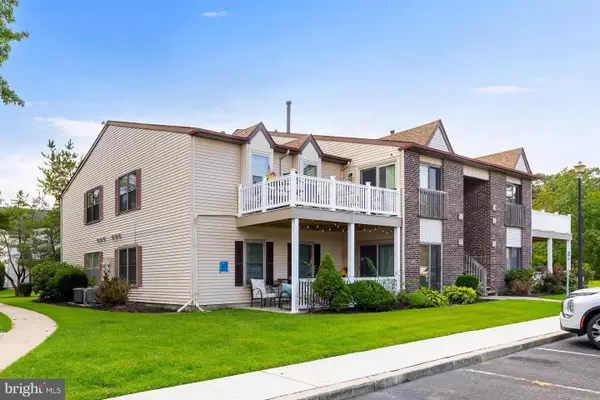 20 Pickwick Pl, SEWELL, NJ 08080