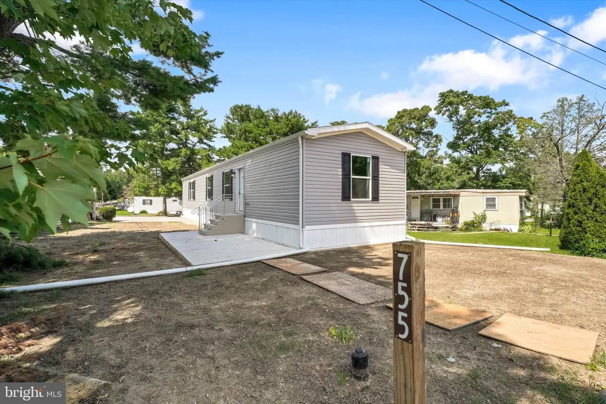 755 Woodside Dr, Mullica Hill, NJ 08062 - #1