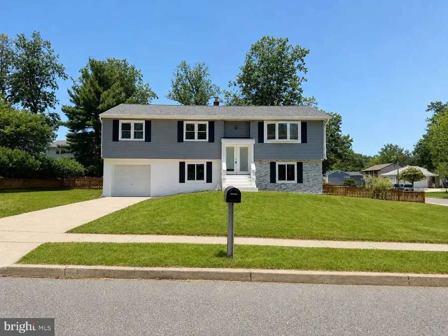 1 Beechwood St, Blackwood, NJ 08012 - #2