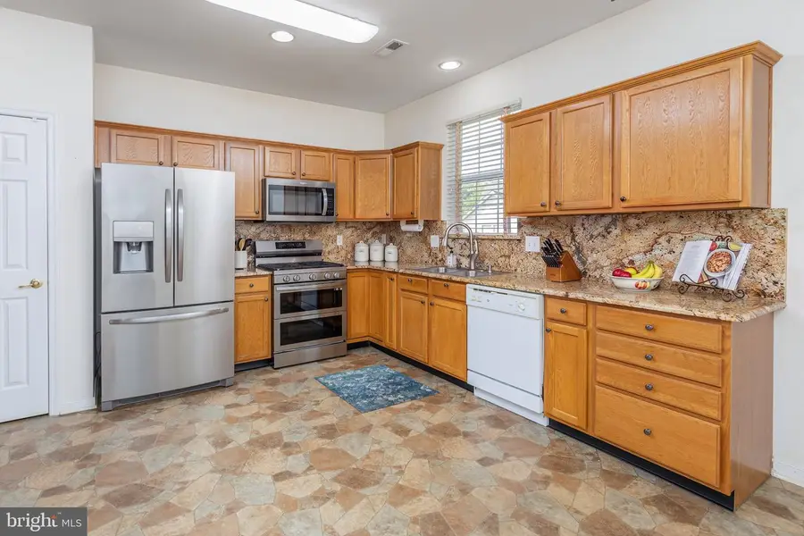 607 Hidden Oaks Dr, Deptford, NJ 08096 - #3