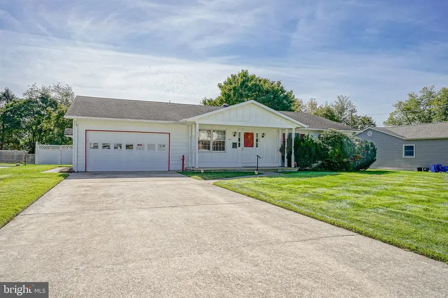 734 Allen Ave, Gibbstown, NJ 08027 - #2
