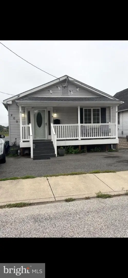 209 Edgewater Ave, Westville, NJ 08093 - #1