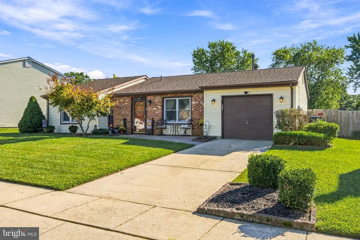 5 Uranus Rd, Sewell, NJ 08080 - #1