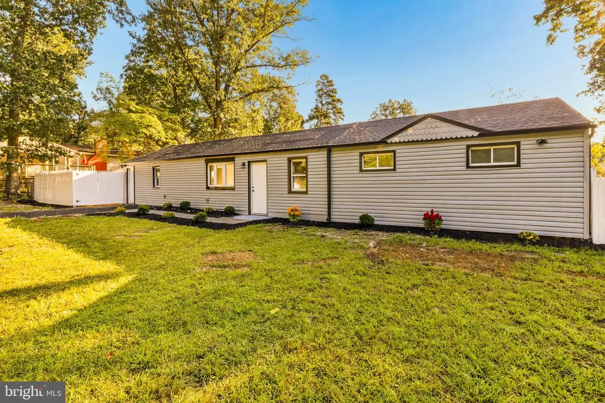 1146 Violet Ave, Williamstown, NJ 08094 - #1