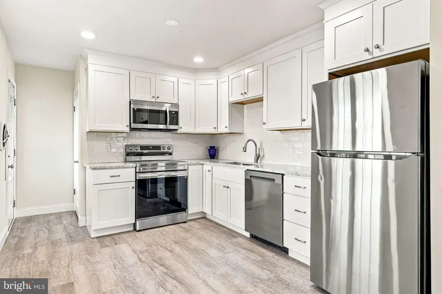 312 E Olive St, Westville, NJ 08093 - #3