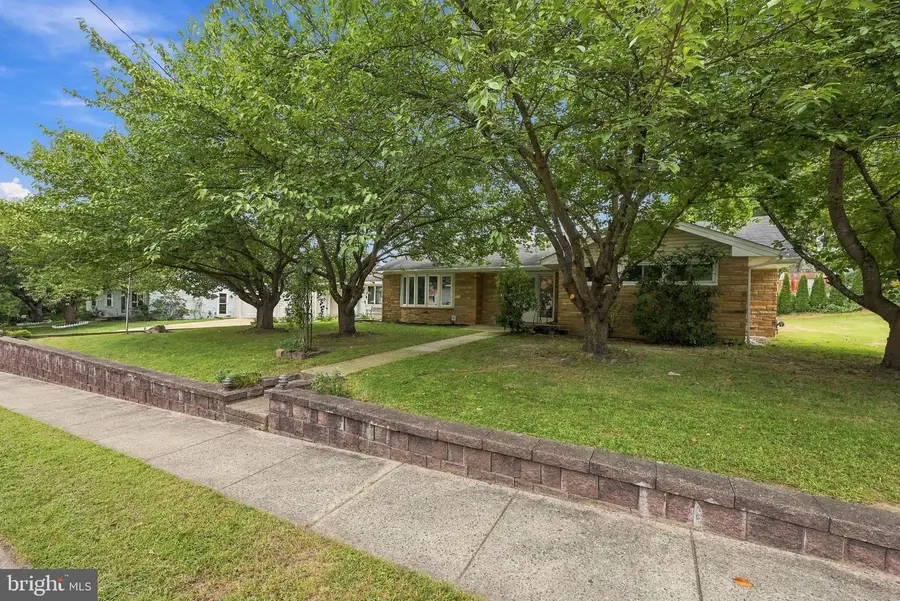 408 Fern Ave, Woodbury, NJ 08096 - #3