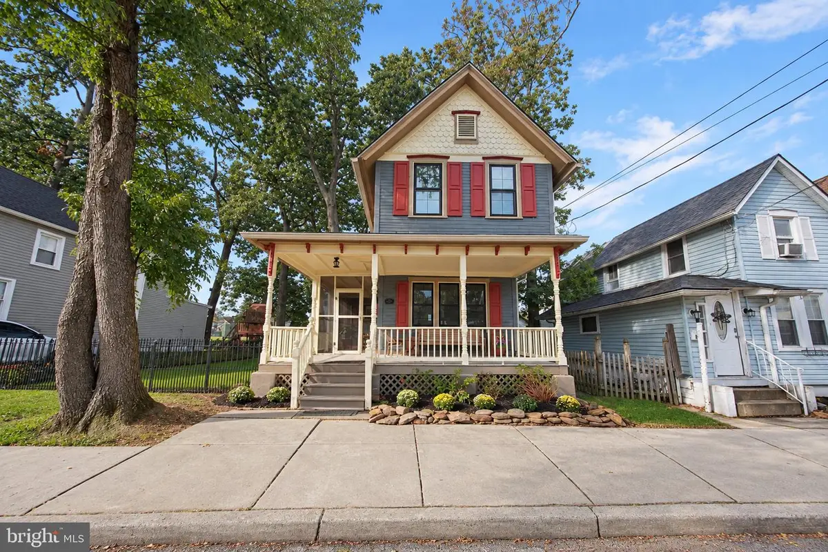 102 West Ave, Pitman, NJ 08071 - #1
