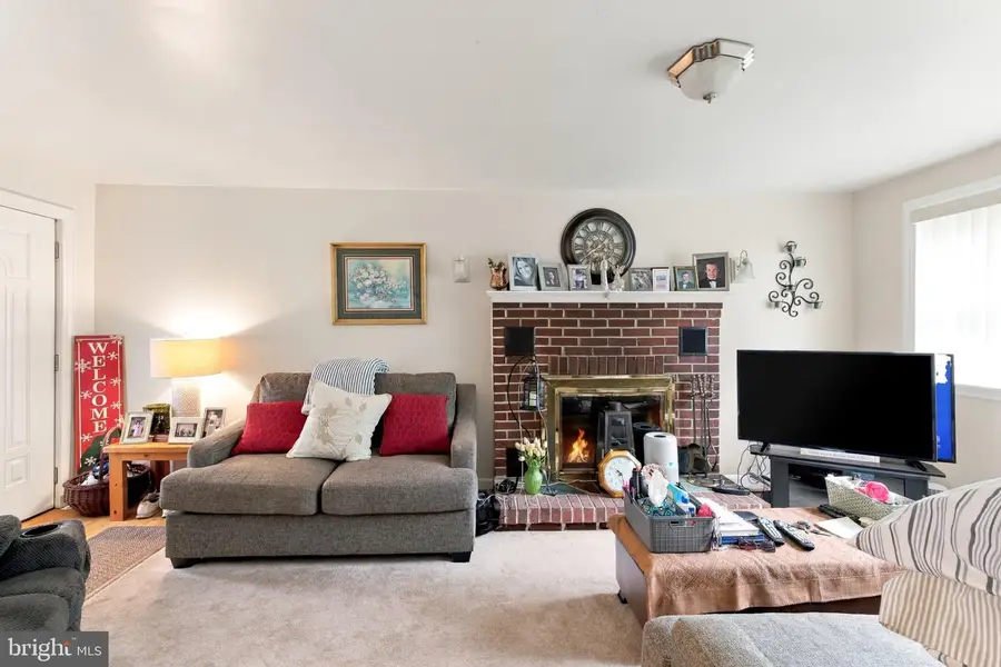 3415 N Shore Dr, Williamstown, NJ 08094 - #3