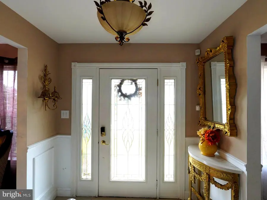 609 Harper Dr, Glassboro, NJ 08028 - #3