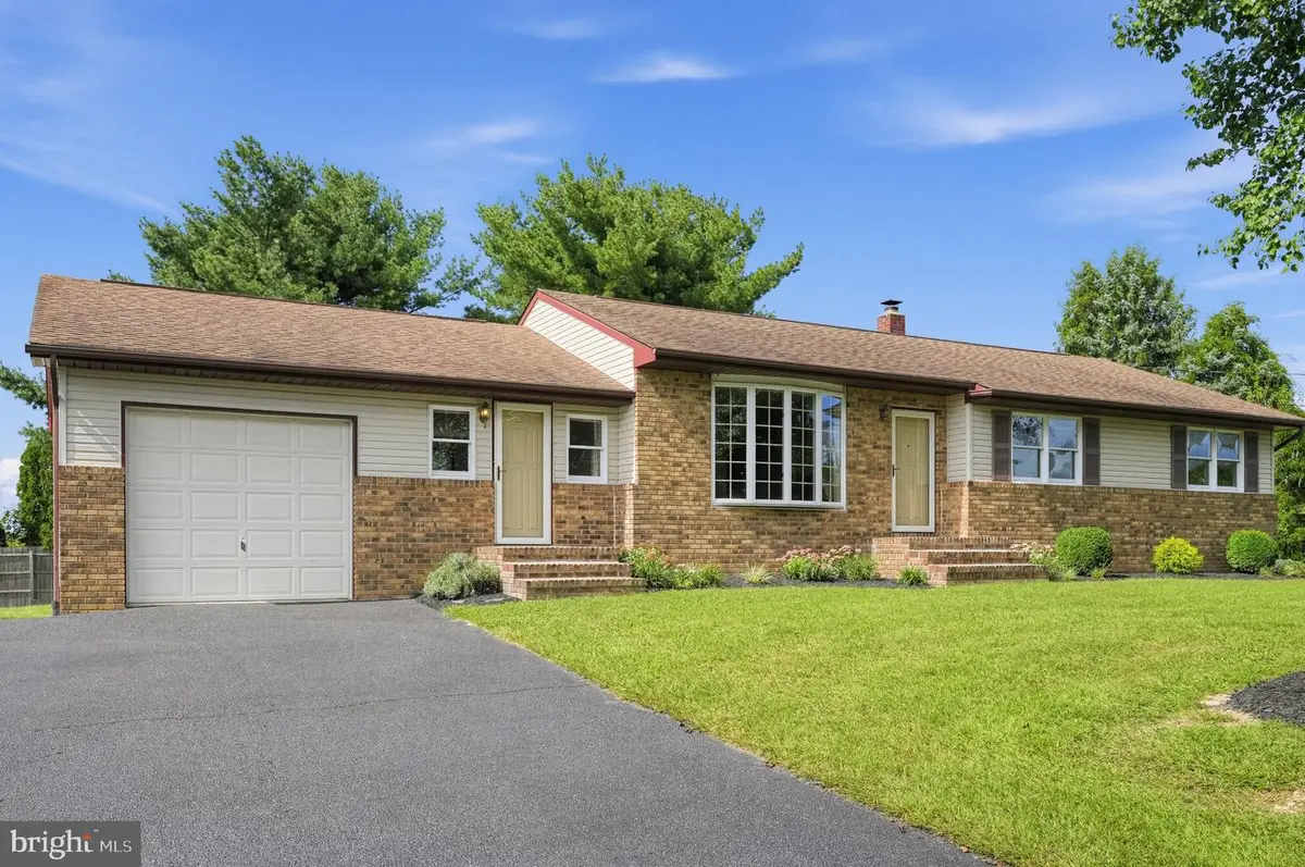 61 Berlin Cross Keys Rd, Sewell, NJ 08080 - #1