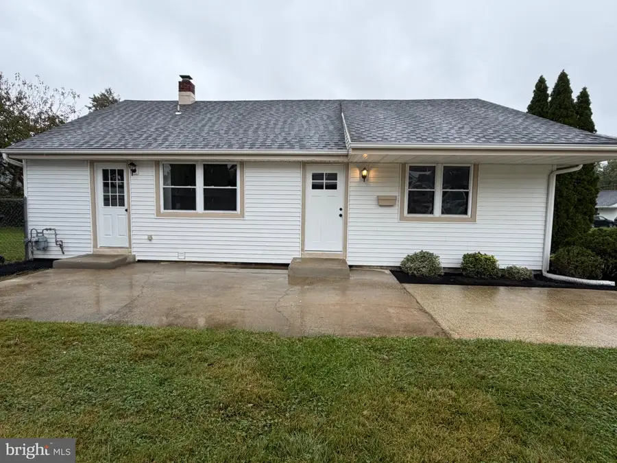 105 Holly Dr, West Deptford, NJ 08096 - #3