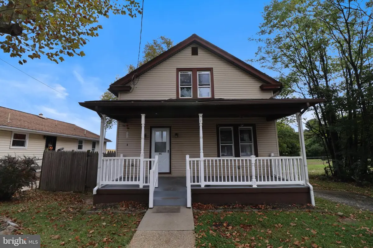 329 Mantua Ave, Paulsboro, NJ 08066 - #1