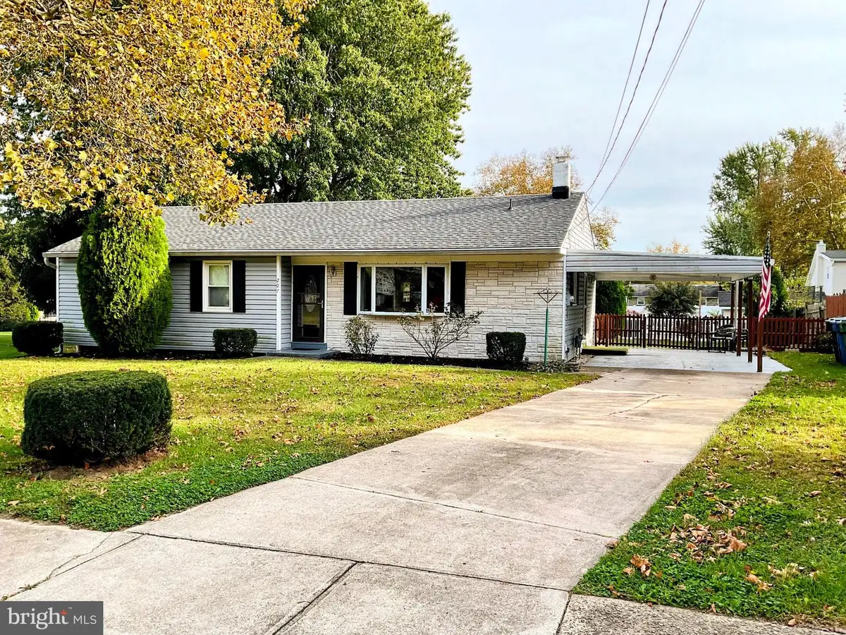 207 Highland Ave, Sewell, NJ 08080 - #1