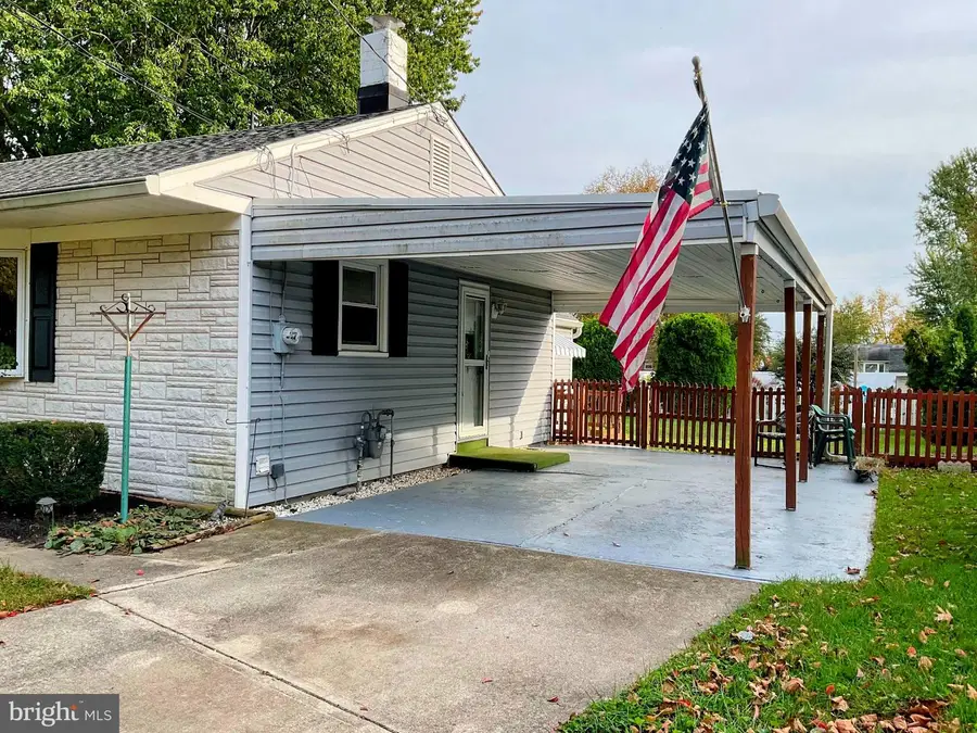 207 Highland Ave, Sewell, NJ 08080 - #3