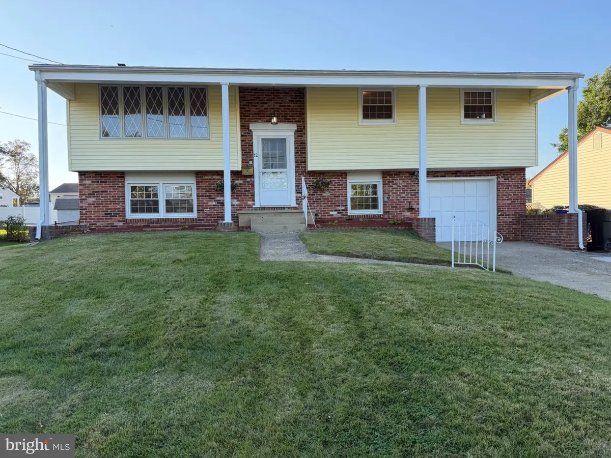 12 Malibu Ln, West Deptford, NJ 08096 - #1