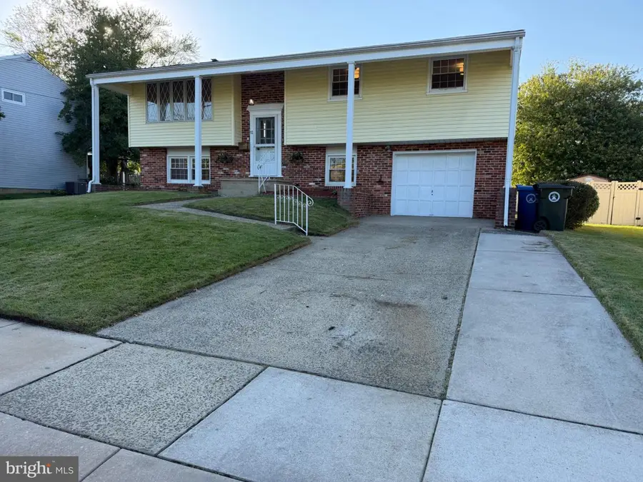 12 Malibu Ln, West Deptford, NJ 08096 - #3