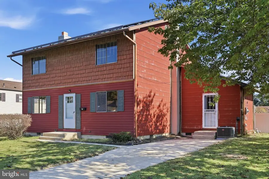 336 Carson Ave, Gibbstown, NJ 08027 - #3