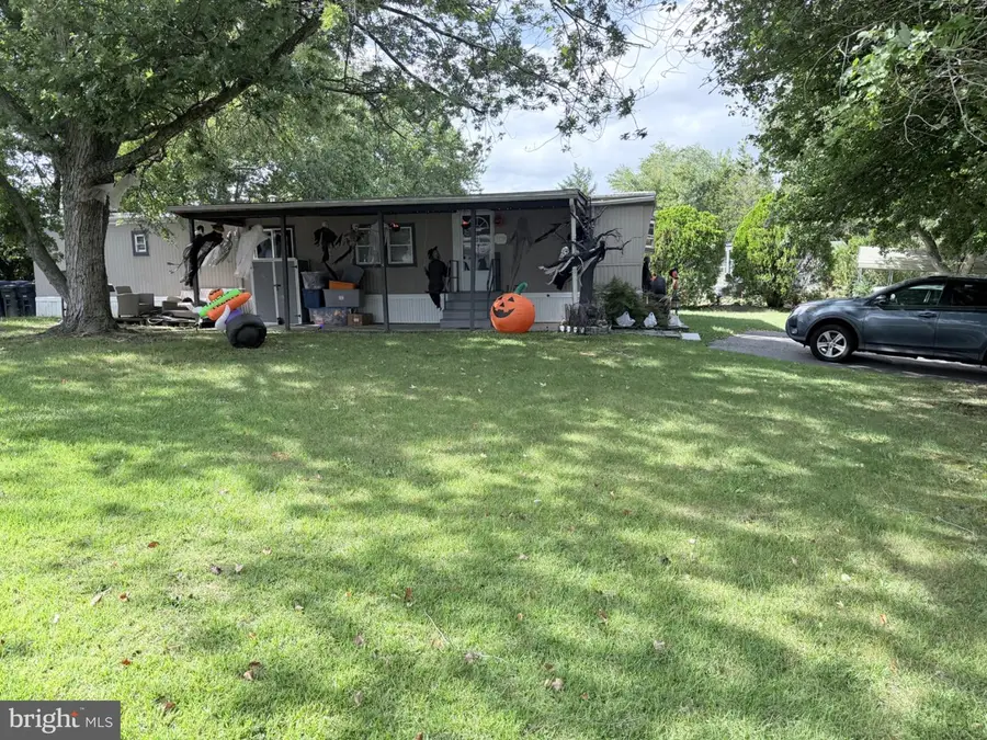 339 Oklahoma Ave, Williamstown, NJ 08094 - #2
