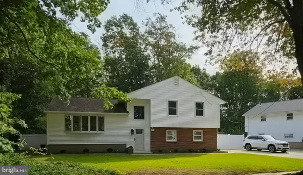 206 Van Buren Ave, GLASSBORO, NJ 08028