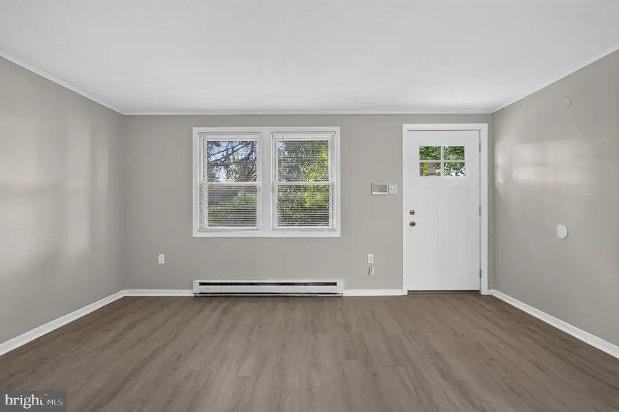 129 Colin St, Swedesboro, NJ 08085 - #2