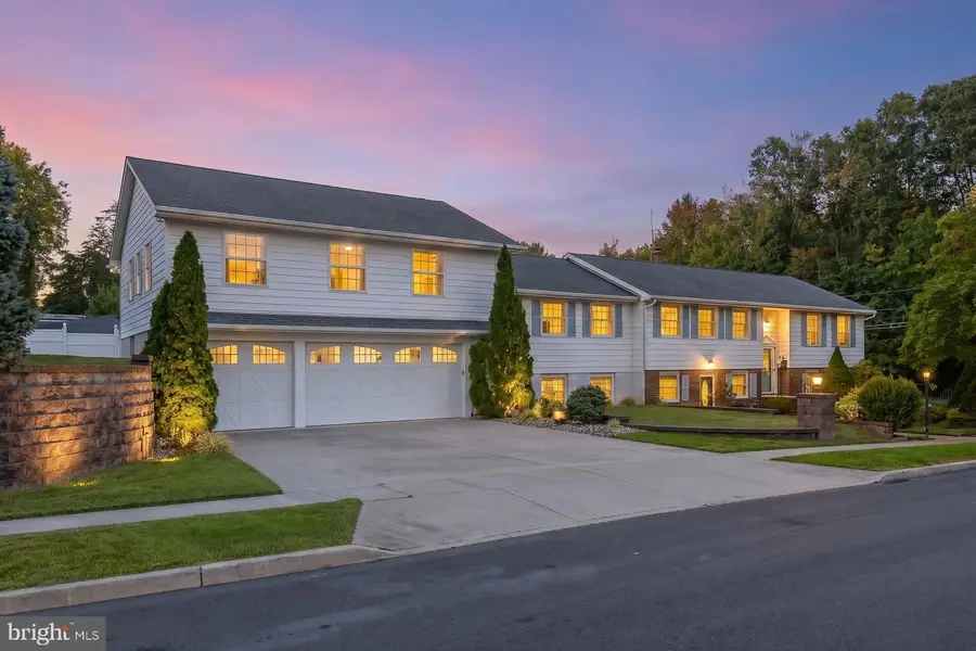 453 Beech Ave, Woodbury Heights, NJ 08097 - #2