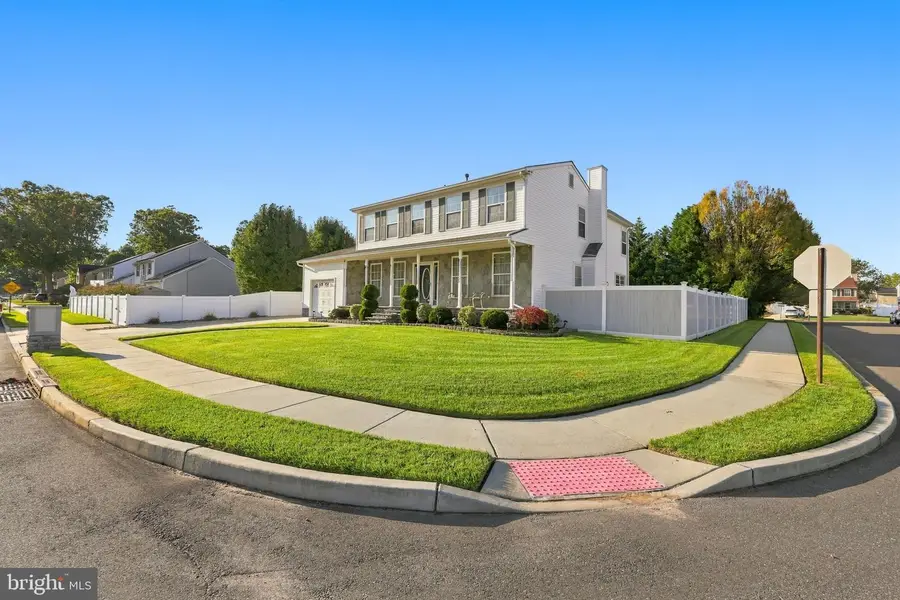 281 Dundee Dr, Williamstown, NJ 08094 - #2