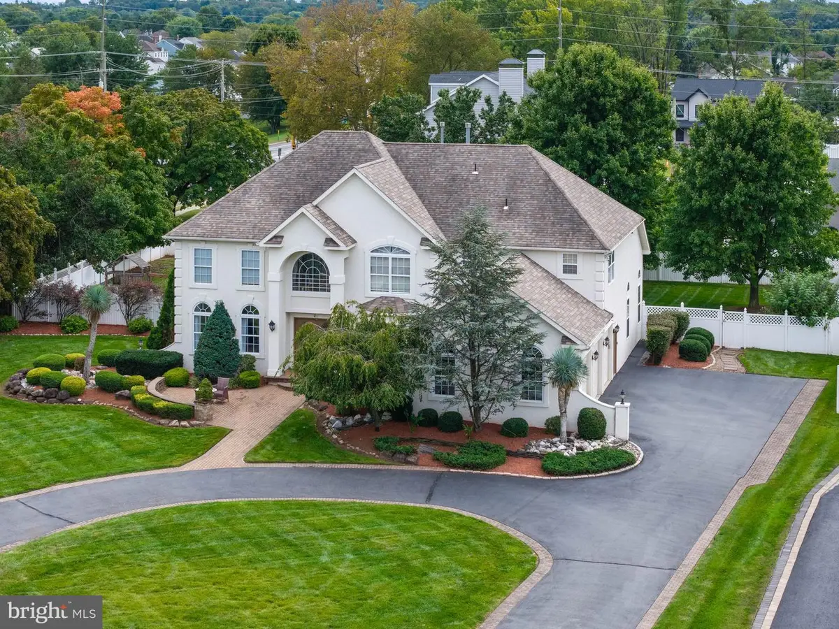 1 Doe Ct, Sewell, NJ 08080 - #1