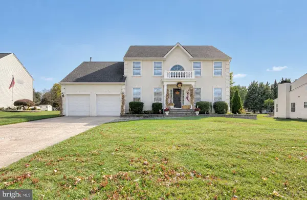 12 Steeplechase Dr, BLACKWOOD, NJ 08012