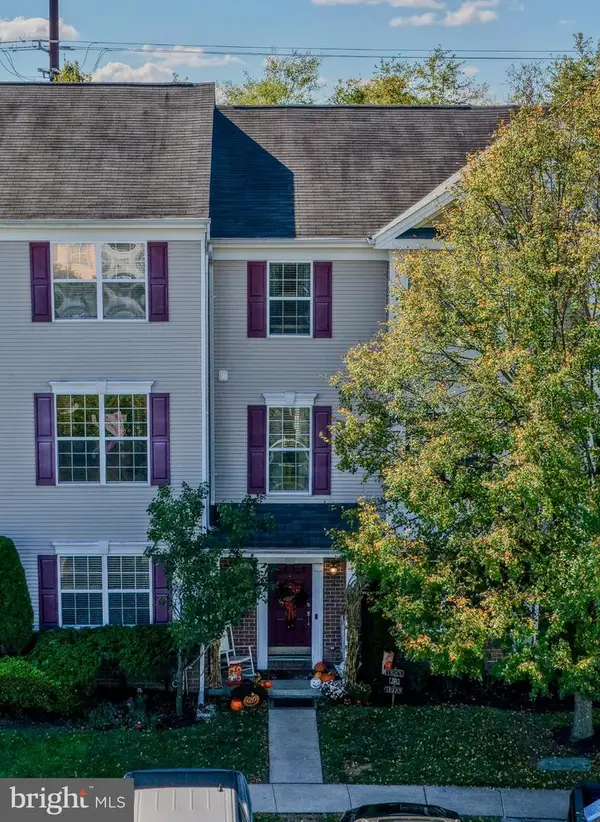608 Brandywine Dr, WILLIAMSTOWN, NJ 08094
