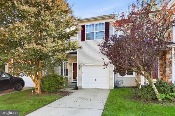 196 Chancellor Dr, WOODBURY, NJ 08096