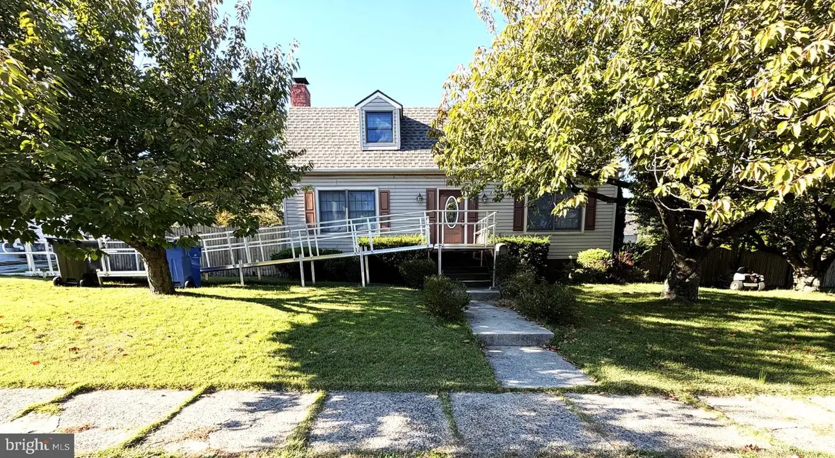505 N 2nd St, National Park, NJ 08063 - #1