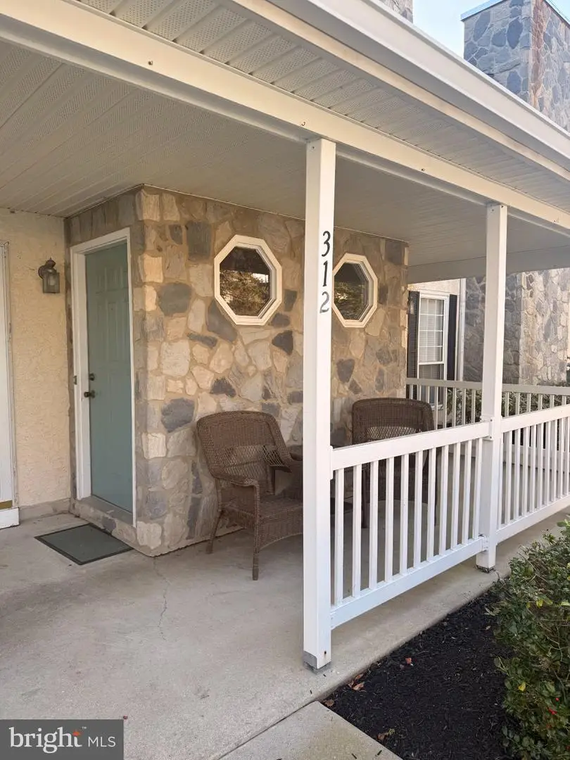 312 Whittier Ct, Sewell, NJ 08080 - #1