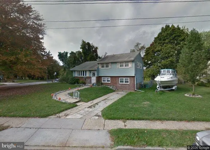 2 Pleasant Valley Dr, Woodbury, NJ 08096 - #1