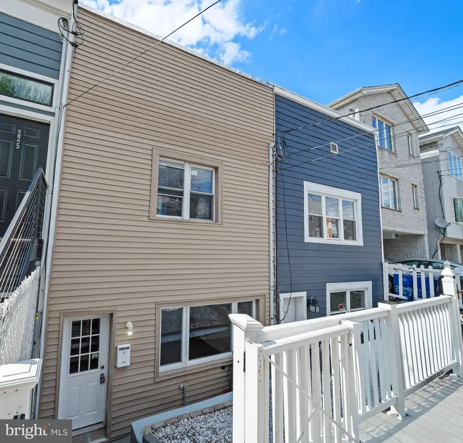 225 Terrace Ave #5, Jersey City, NJ 07307 - #2