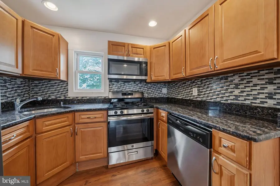 225 Terrace Ave #5, Jersey City, NJ 07307 - #3