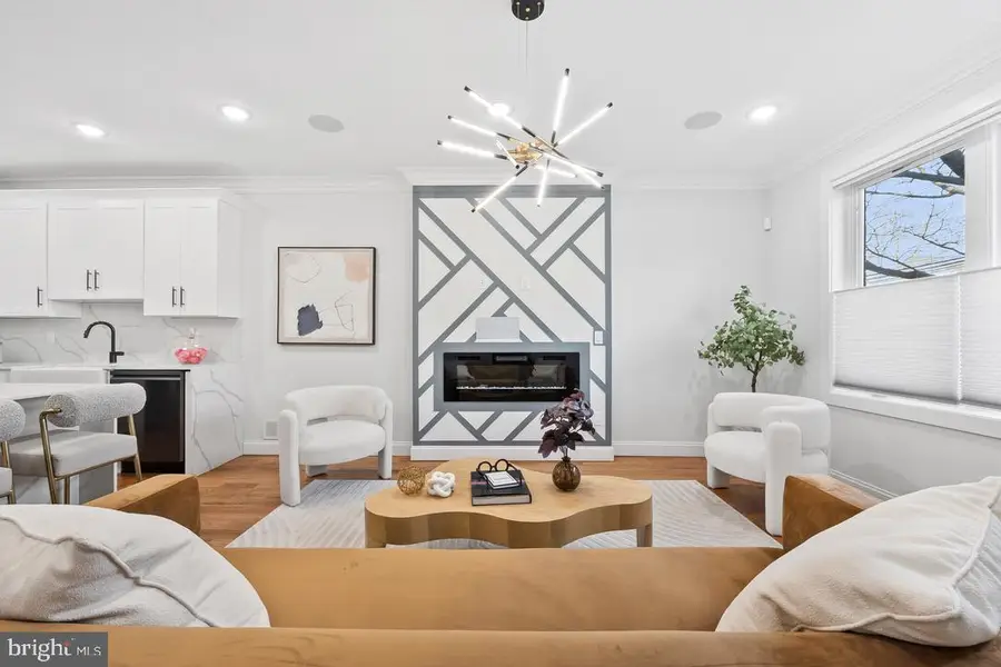 865 Summit Ave #1, Jersey City, NJ 07307 - #2