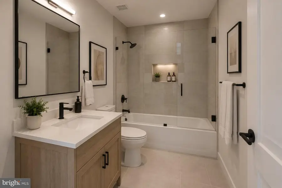 178 Tonnelle, Jersey City, NJ 07306 - #3