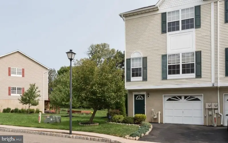 312 George Wilson Blvd, Flemington, NJ 08822 - Image #2