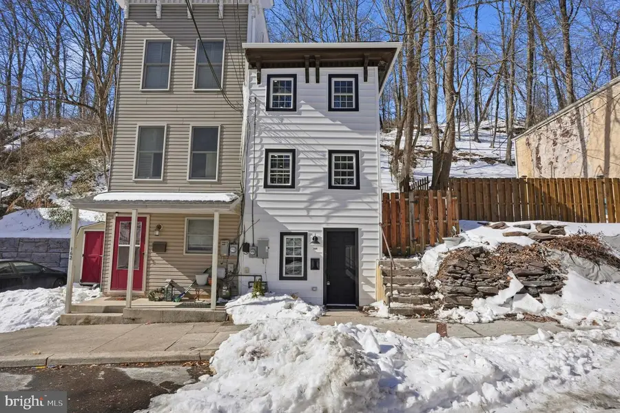 164 York St, Lambertville, NJ 08530 - #3