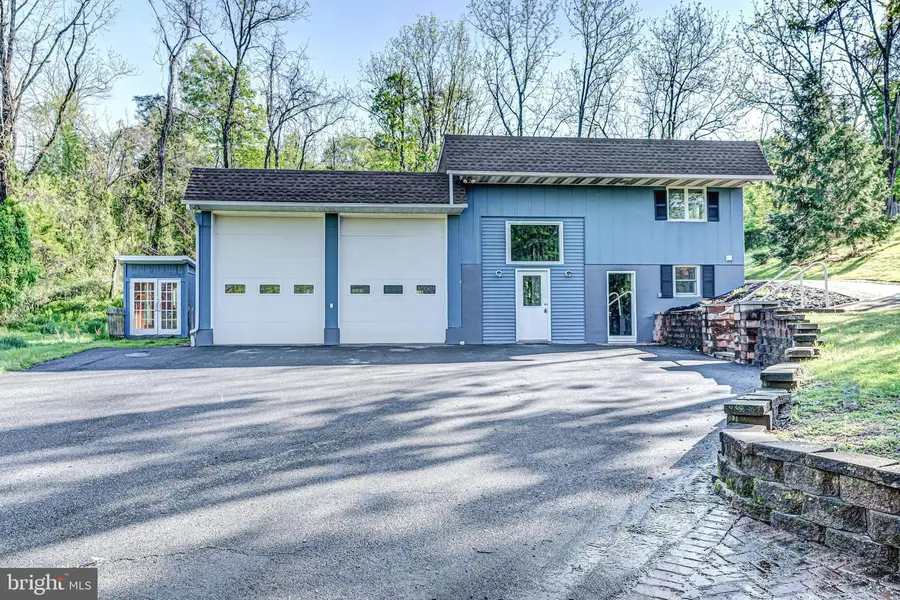 4 E Washington St, Frenchtown, NJ 08825 - Image #3