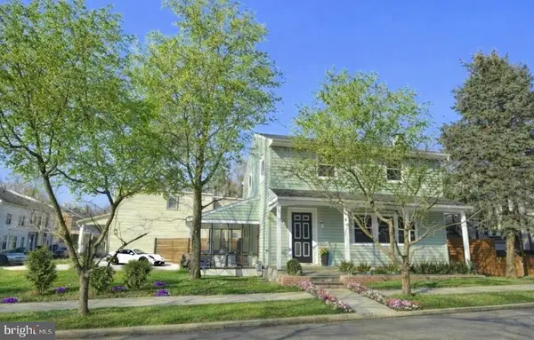 10 Perry St, LAMBERTVILLE, NJ 08530