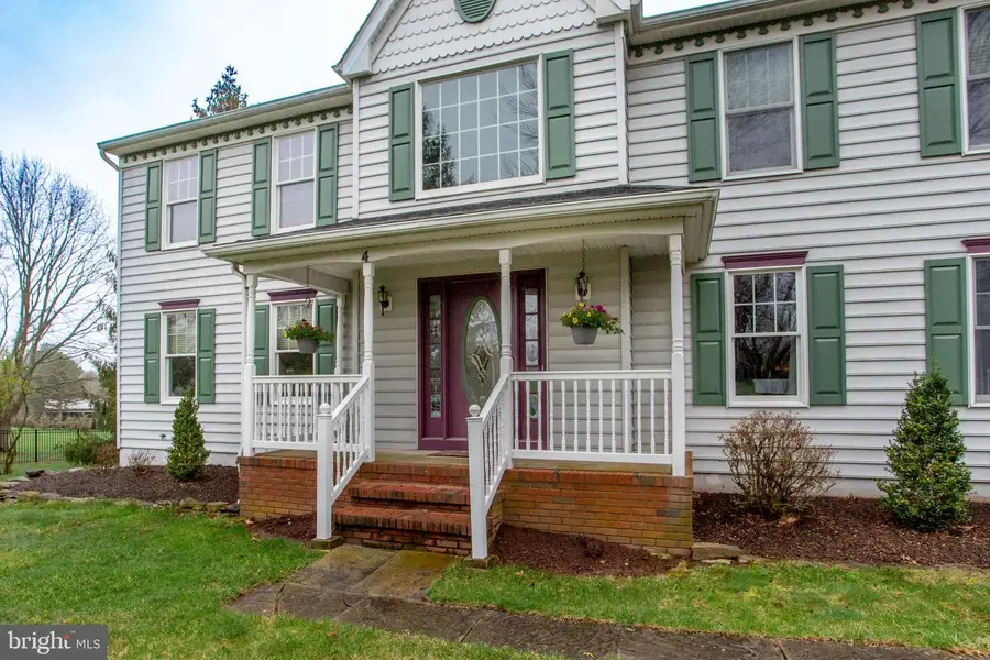 4 Melita Rd, Milford, NJ 08848 - #3