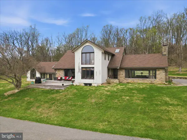 3 Hillbrook Ln, MILFORD, NJ 08848