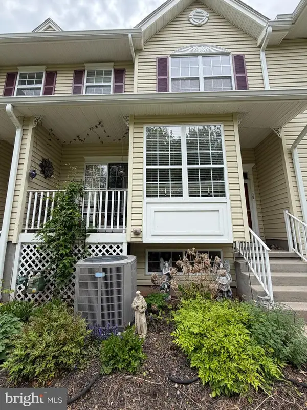 18 Kentworth Ct, FLEMINGTON, NJ 08822