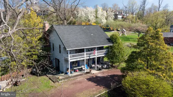 102 S Franklin St, LAMBERTVILLE, NJ 08530