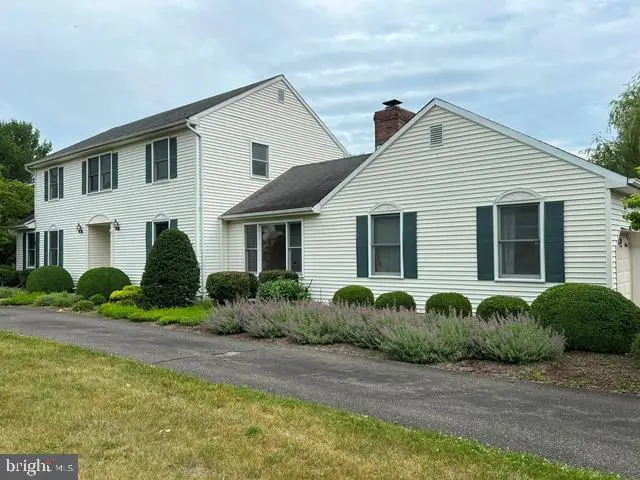 17 Shurts Rd, Flemington, NJ 08822 - #1
